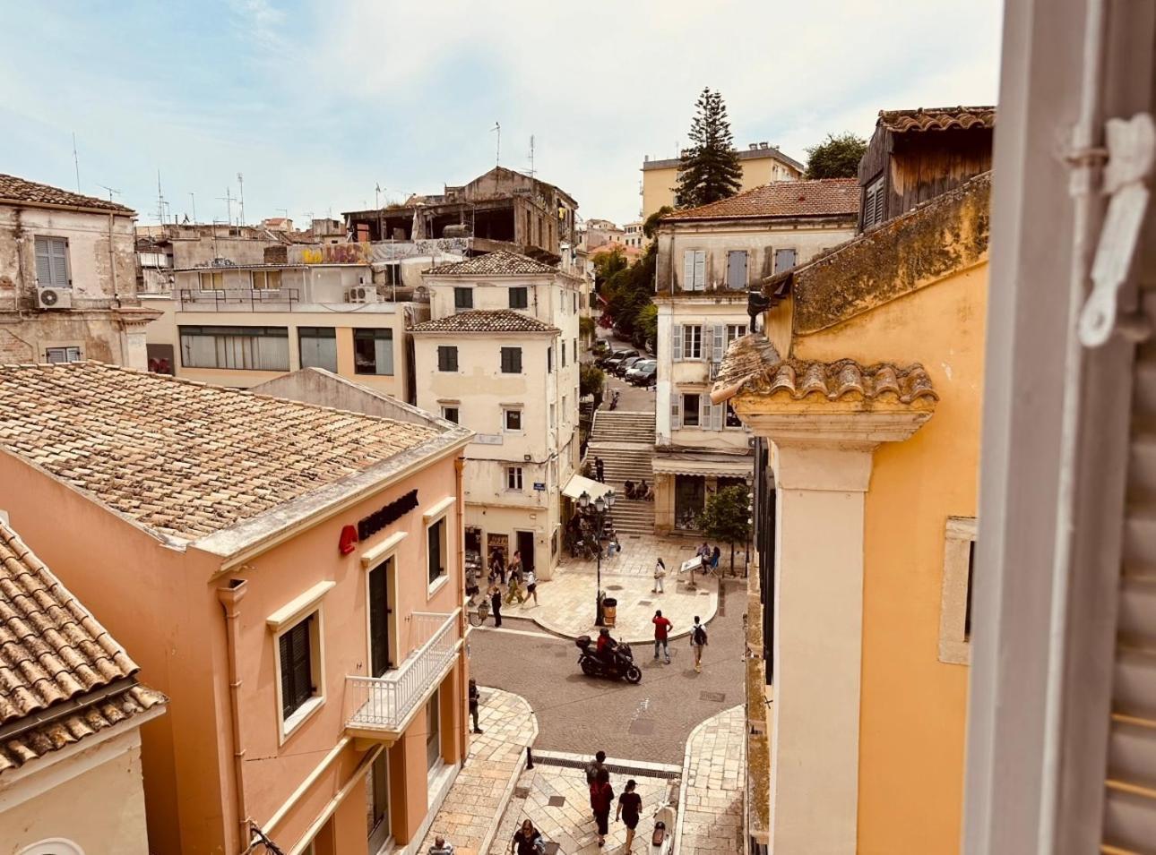 דירות Semeli Old Town Corfu Retreat With Amazing Views מראה חיצוני תמונה